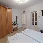 Vendégház Mioritza 3*