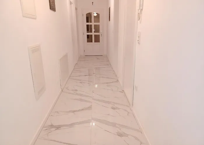 Πανσιόν Mioritza 3*