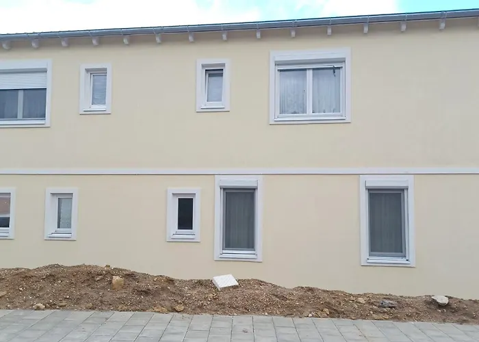 Mioritza Πανσιόν